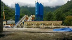 建一個1方混凝土攪拌站多少錢？產量及配置